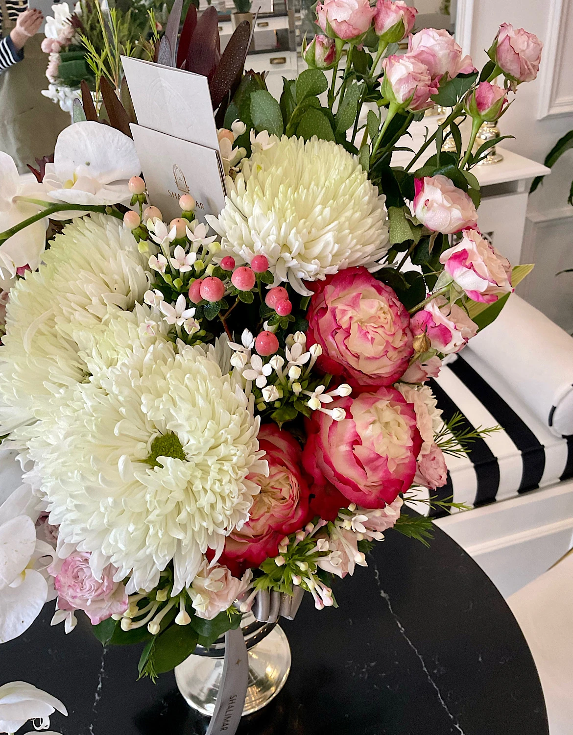 Madeleine - VIP Gül Orkide Aranjmanı