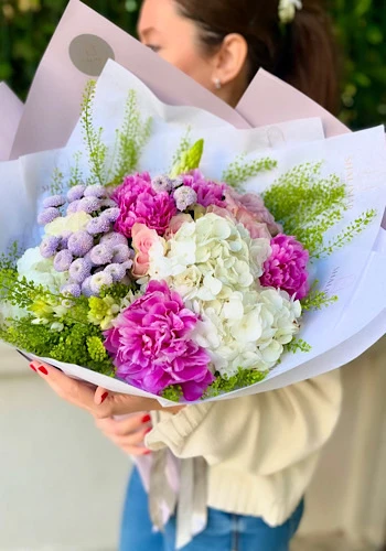 Bella Deluxe Ortanca Şakayık Buketi