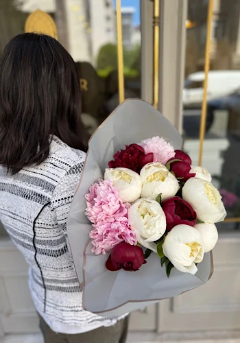 Trio Peonia 15 Şakayık Buketi