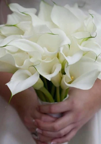 20 Beyaz Gala Gelin Buketi