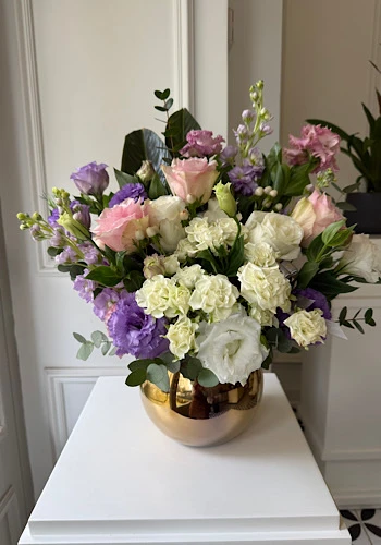 Vazoda Pembe Mor Violet Gold Aranjman