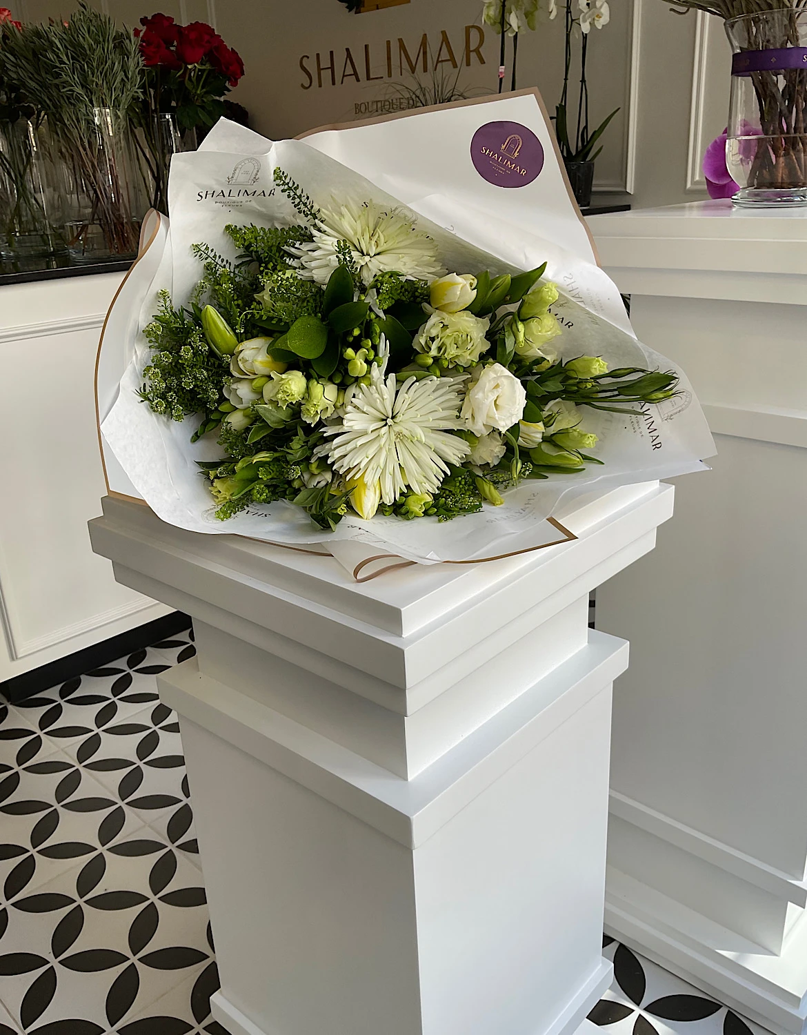 Yeşil Beyaz Renklerde Buket